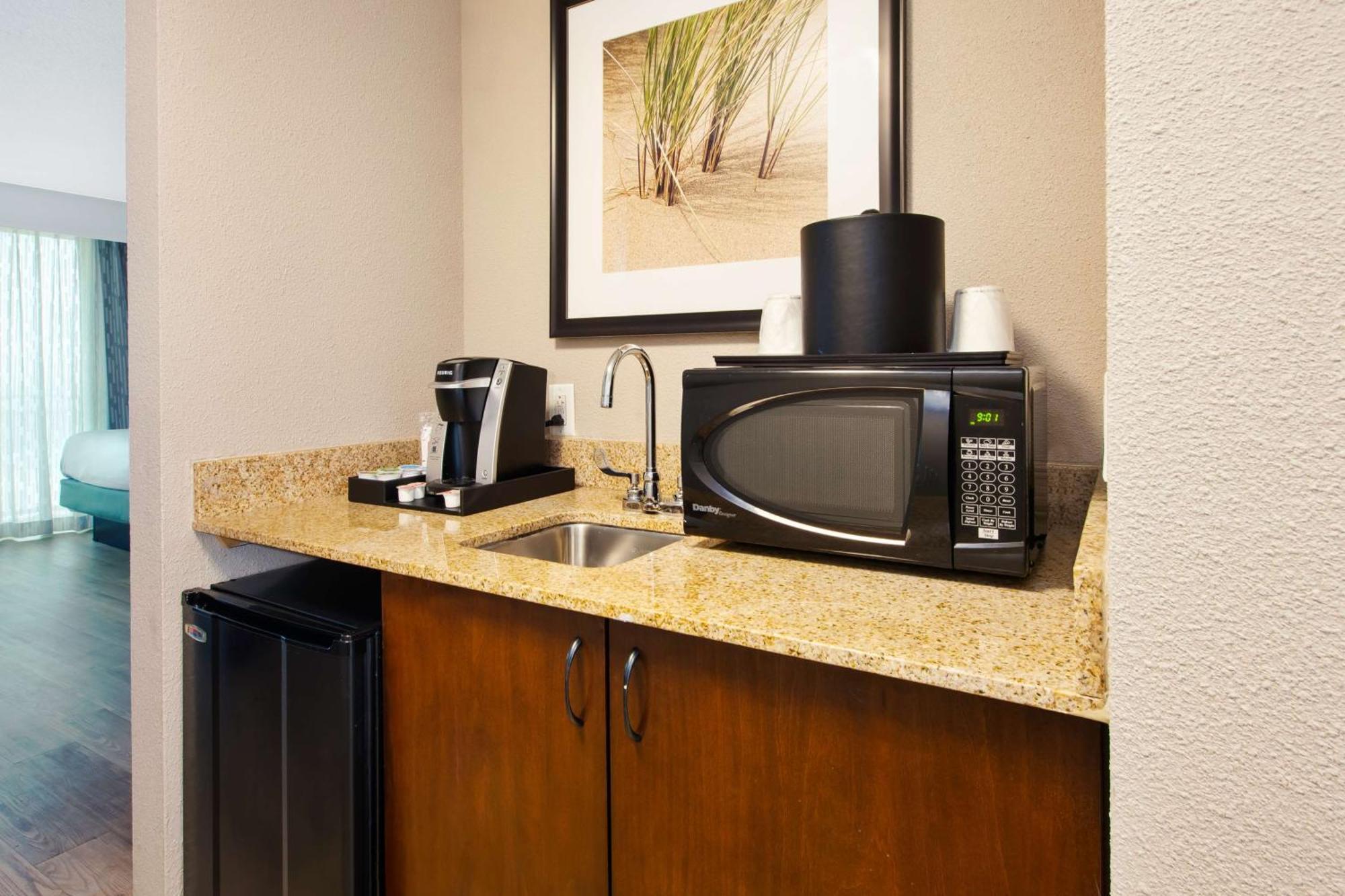 Hilton Garden Inn Virginia Beach Oceanfront Exterior foto