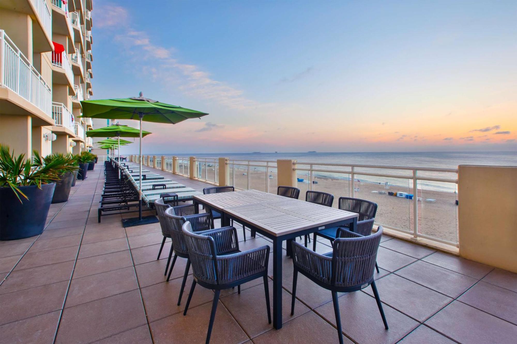 Hilton Garden Inn Virginia Beach Oceanfront Exterior foto