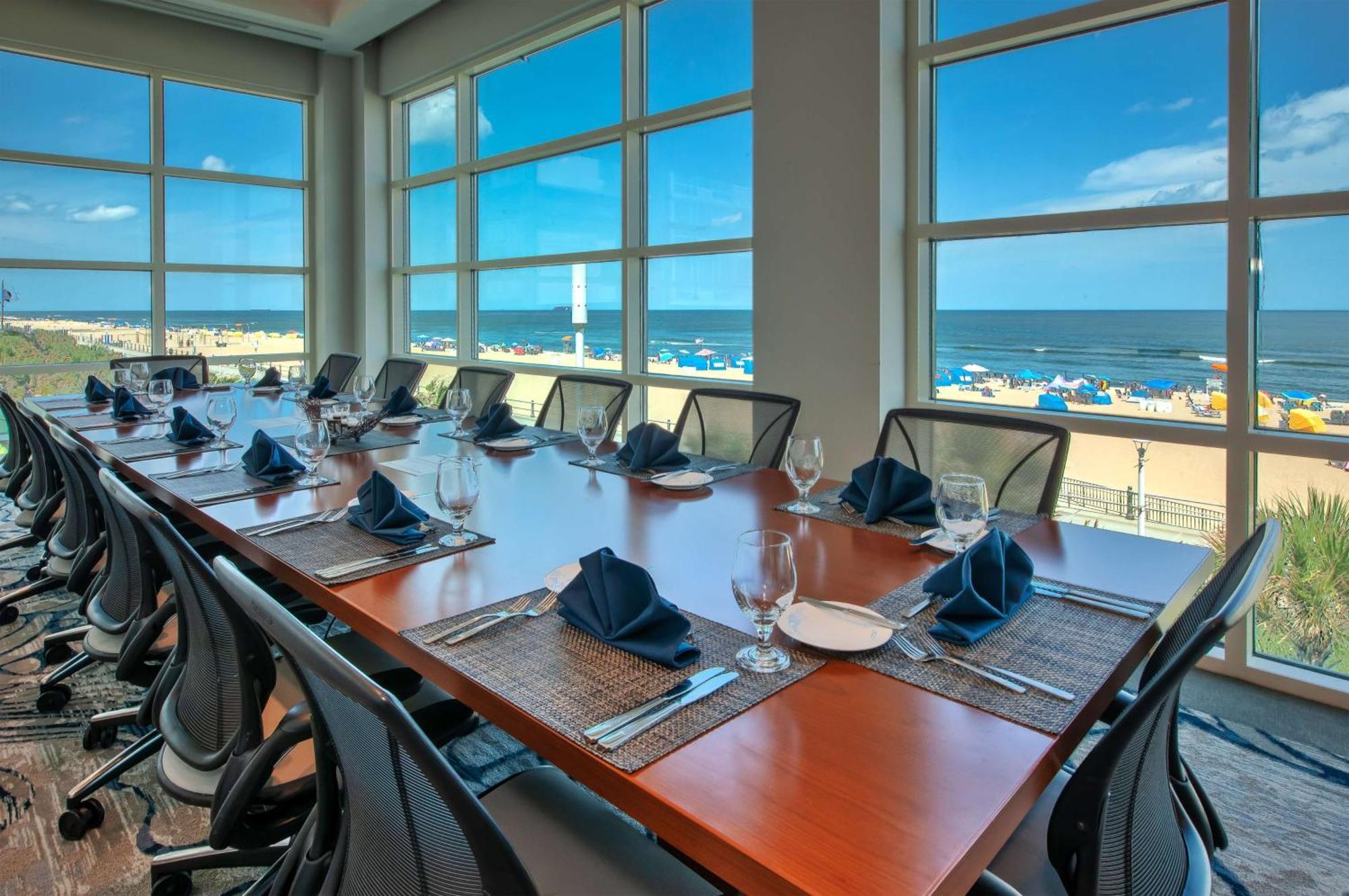 Hilton Garden Inn Virginia Beach Oceanfront Exterior foto
