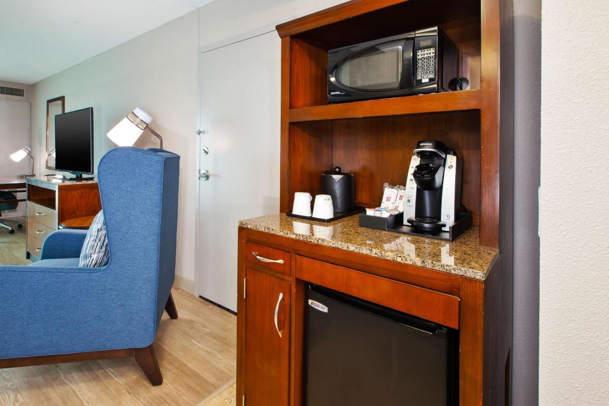 Hilton Garden Inn Virginia Beach Oceanfront Exterior foto